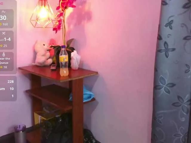 adharaebony on BongaCams 