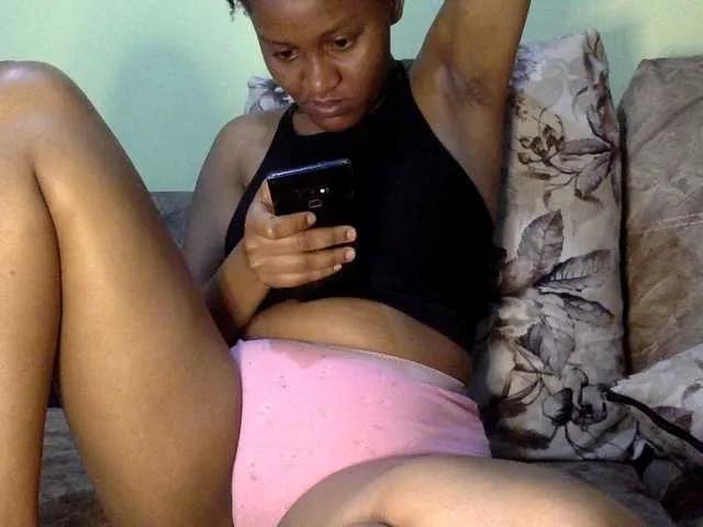 Amandacute on BongaCams 