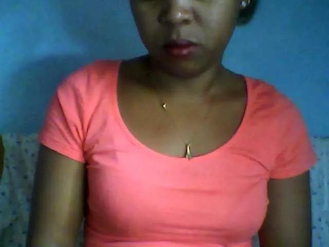 Baby-giiirl23 on BongaCams 