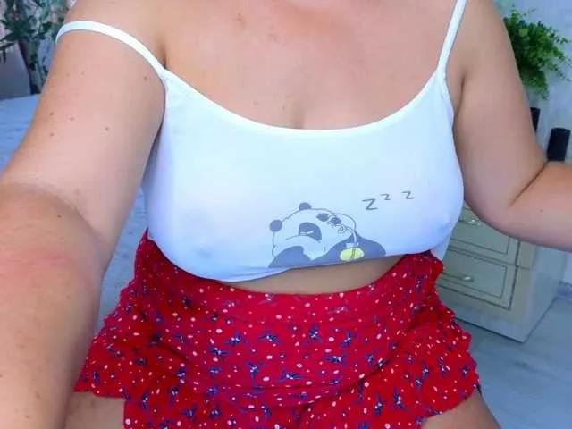 Baby-Mary on BongaCams 