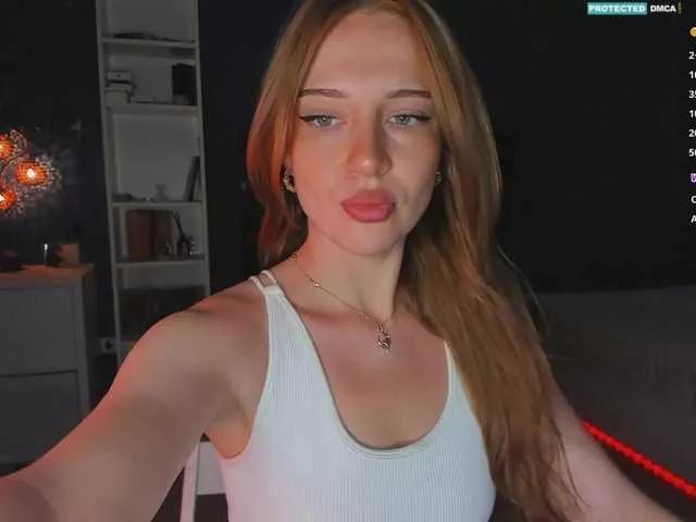 evie-sapphire on BongaCams 
