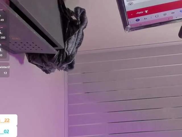 Hanny02 — I am a very hot dulkce girl I like to please you and give the best of me in all aspects I will make you happy if you make me happy. 
I enjoy challenges and being rewarded for meeting them, I know you will be very well received in my room.