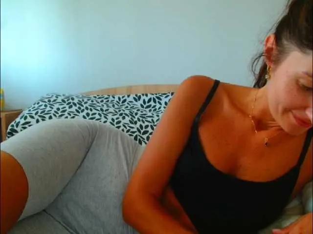 Irina9793 on BongaCams 