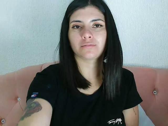 JenellKurtz on BongaCams 