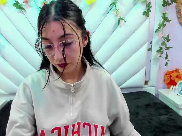 kattyqueenn on BongaCams 