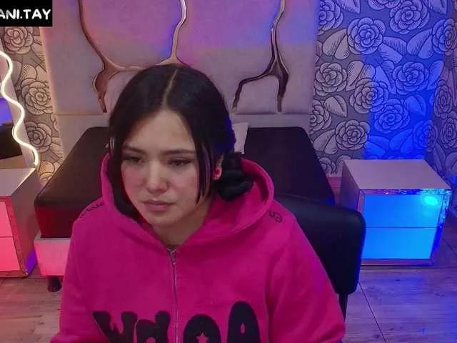 Mellani-tay on BongaCams 