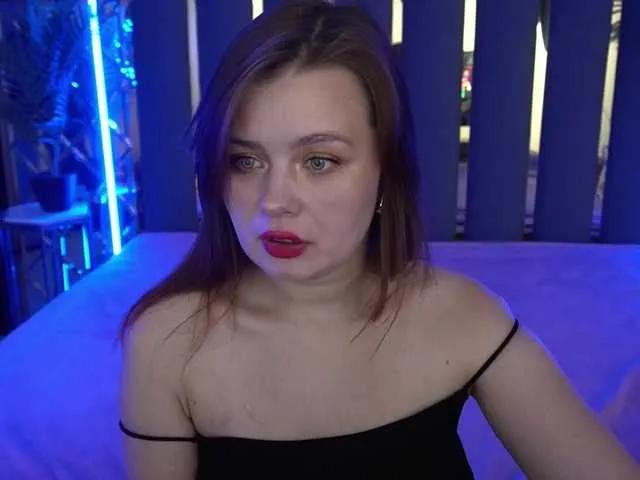 reddoll — I love games of seduction, I love to drive you crazy, and when a man is completely carried away by me, bright orgasms and screams of pleasure... that`s the only way