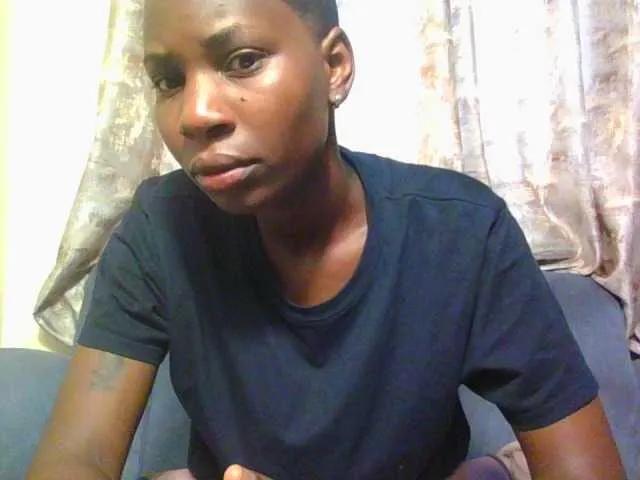 Sweetlilly2 on BongaCams 