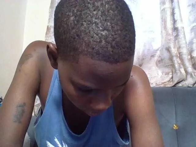 Sweetlilly2 — Freechat on BongaCams