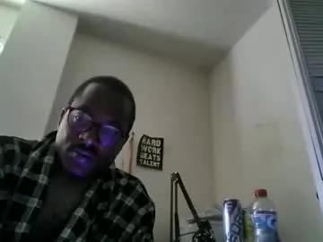 11inchtattedtrinibad on Chaturbate 