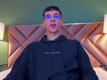 aiden_royce — SLAP ASS X3 [10 tokens left] #18 #feet #twink #bigdick #latino