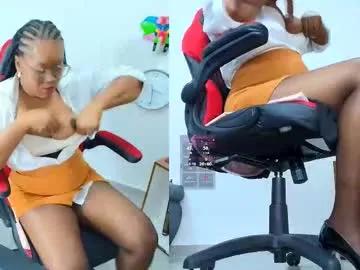 amba_rosee1 — GOAL: Show boobs [70 tokens remaining] Welcome to my room!     make me wet and moan favorite patterns 22/222/150/105/69/38 #squirt #ebony #pantyhose #office #hairy