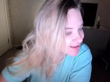 appleyummybuns — #curvy #bigboobs #blond   #hairy   #bush  #