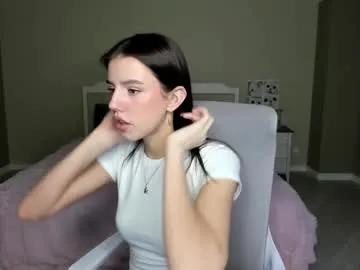 bab_boom — licking a finger sexually #18 #skinny #teen #feet #nonude [77 tokens remaining]