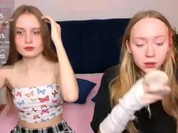 bjliki — TOPLESS AND PLAY WITH TITS [189 tokens left] #anal #lovense #teen #natiral #bigass