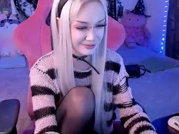 broodmommyy3 on Chaturbate 