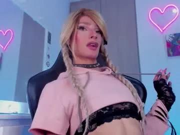 elizabeth_jones_01 — #slim #bigcock #uncut #smalltits #latina ! WELCOME to my room GUYS!!, do you like sexy and feminine girls?  cum show [999 tokens remaining]