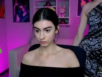 flora_ri — GOAL: make me wet [1529 tokens remaining]  private is open  #new #lovense #nonude #shy #18