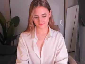 helena_lorente — Goal :  Pinch my hard nipples under top  #18 #skinny #slave #smalltits #teen [25 tokens remaining]