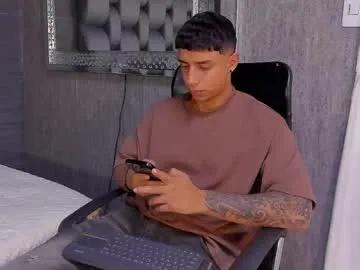 jaze_bradley — kisses for you [10 tokens left]  #latino #young #muscle #bigass #bigdick