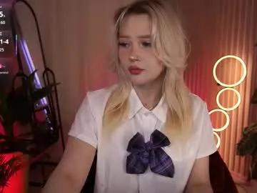 laurawifeness — I want to sit on your face #findom #humiliation #femdom #mistress -- Current Goal: Can I sit on your face? 10 at 555 tokens -- Next Goal: Can I sit on your face? 15 [374 tokens to goal]