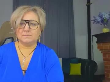 marta_wils — #hotmilf #hotmom #bigass #new #bigtits