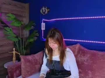 meow_mellie — GOAL: lips teasng [88 tokens remaining]  sensual mellie and pizza??  #natural #bigboobs #blonde #teen #nonude