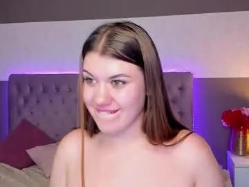 nikkibust on Chaturbate 