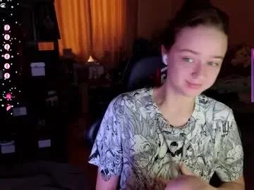 queen_kitty1818 on Chaturbate 