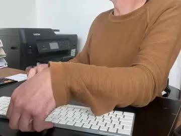 sens3439 — Freechat on Chaturbate