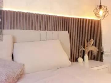 shanonclark — GOAL: MAKE ME WET HARD [94 tokens remaining] Hi Guys Welcome to my room! #bigboobs #squirt #lovense #anal #18