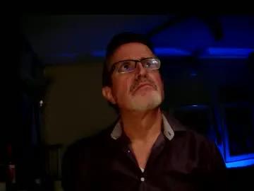 shrewtamer — Shrewtamer's room - See profile for candid pictures.