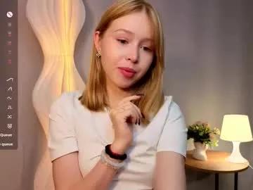 susanneguitian — GOAL: I'll show off my outfit and twirl around [81 tokens remaining] Hoping for your big thumb up!  #bigboobs #18 #teen #redhead #new