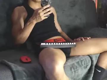 vito_benz — GOAL: CUM!! [1500 tokens remaining] LOVENSE HUSH ON cum cum cum #muscle #lovense #feet #twink #bigcock