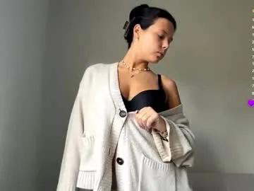 wildahankin — Lovense Domi on - Mia is here <3 welcome to my room<3 - Goal: suck my sweet fingers #bigtits #bigass #teen #lovense #natural