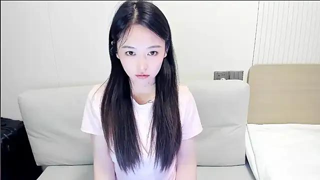 Coco-Sweetie on StripChat 