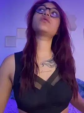 Daliila_11 — OPEN PUSSY AND FINGERING