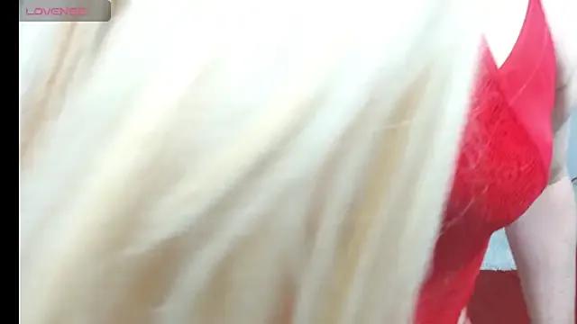 elena_evans on StripChat 