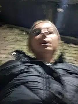 hotamanda01 — Public neked  girl