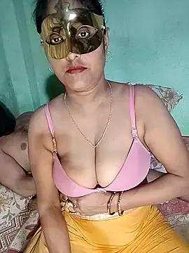 Hotty-Monaa on StripChat 