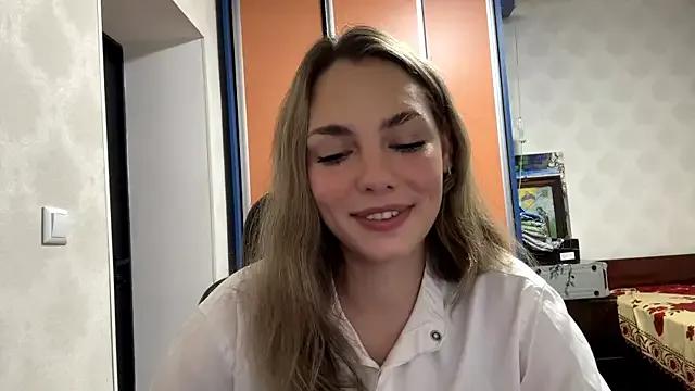 IlanaLafferty — Lower my shorts  Show a basic belly roll