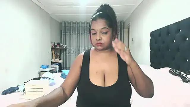 Indianmayaxoxo on StripChat 