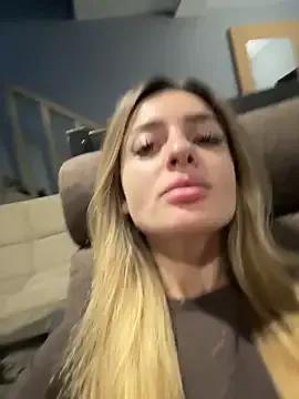 Jasmine_urPrincess — Freechat on StripChat