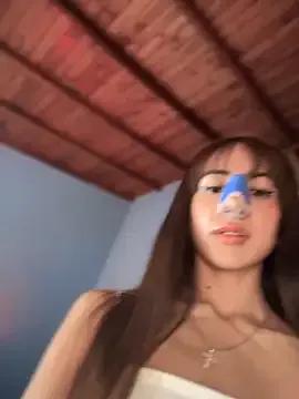 lauravasquez — Make me SQUIRTTTT