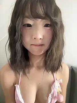 lelebaybay888 on StripChat 