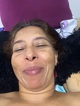 maleja23 — Jugar con el dildo en el coo