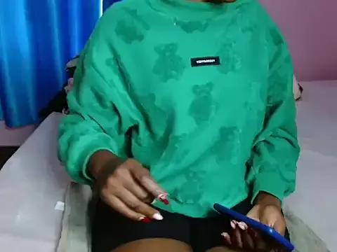 massive_squirts on StripChat 