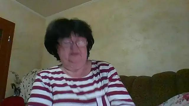 MilaSky5303 — show bra