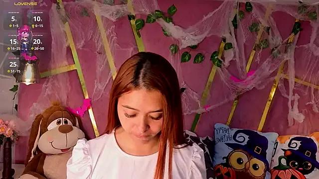 MilleyJones on StripChat 