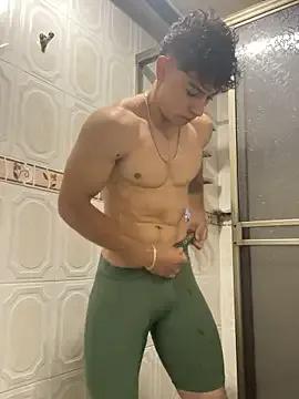 MR_MUSCLE on StripChat 